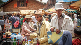 Polski przewodnik na Madagaskarze. Patrycja Malik. Madagaskar wycieczki fakultatywne