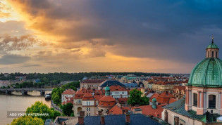 Polski przewodnik po Pradze Zubr Tour. Zwiedzanie Pragi.
