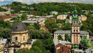 Polski przewodnik we Lwowie Roman Choloniewski, wakacje we Lwowie i na Ukrainie  